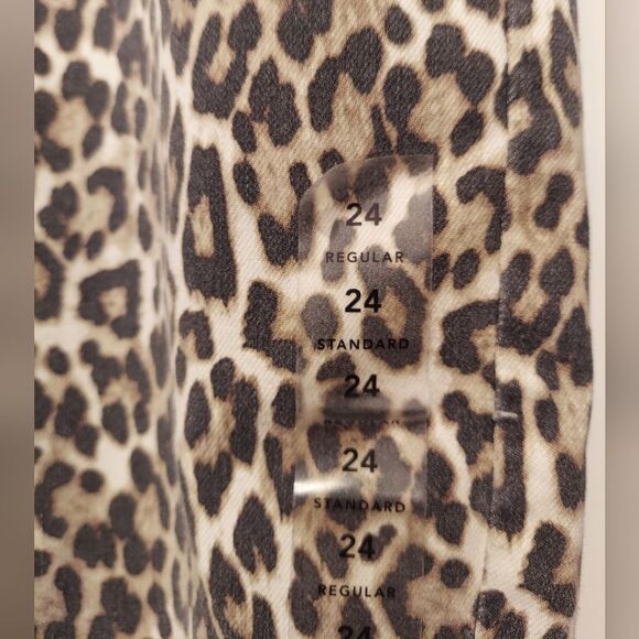 American Eagle High Rise Leppard Soft Stretch Jegging pants jeans Plus sz 24 NWT - Picture 5 of 11